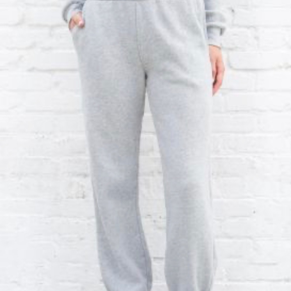 Brandy Melville gray sweatpants